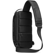 Rucsac crossbody pentru barbati, din poliester este rezistent la stropi, spate moale cu buzunar antifurt, lacat TSA si port USB, BANGE BG22085