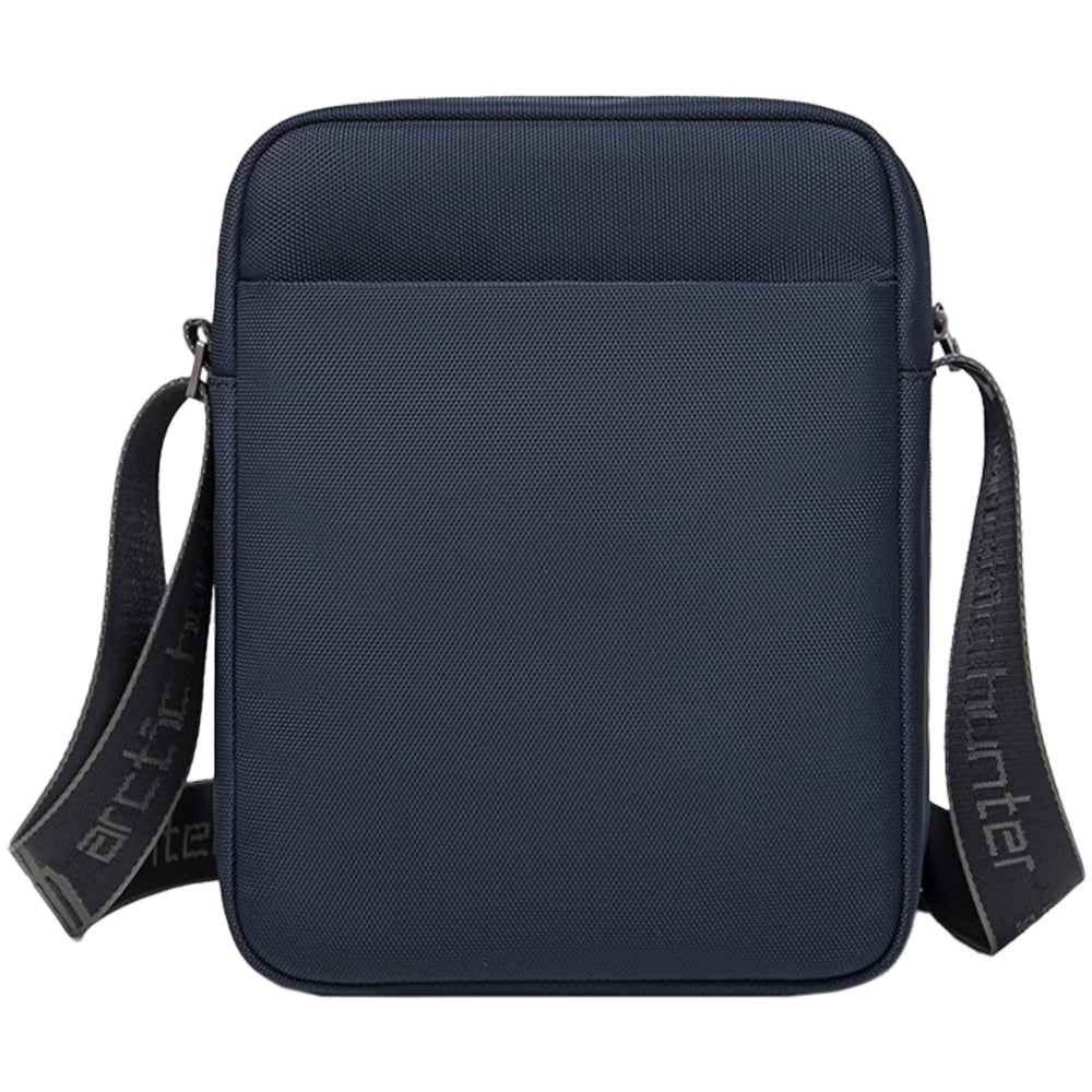 Geanta crossbody messenger pentru barbati, rezistenta la stropi Arctic Hunter K00162