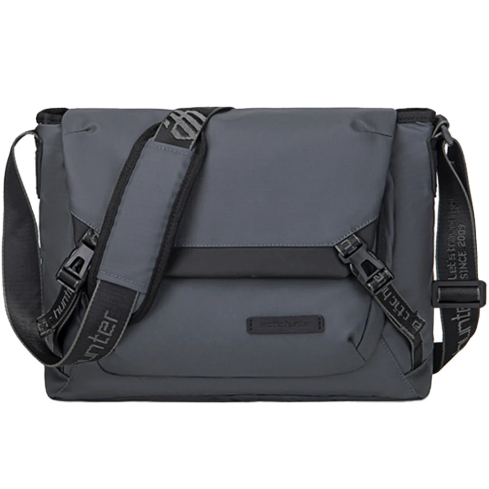 Geanta crossbody pentru laptop 14 inch, rezistenta la stropi, Arctic Hunter K00528